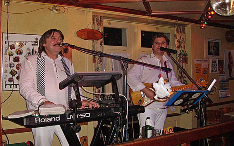 TANZABEND MIT DUO GOLDREGEN